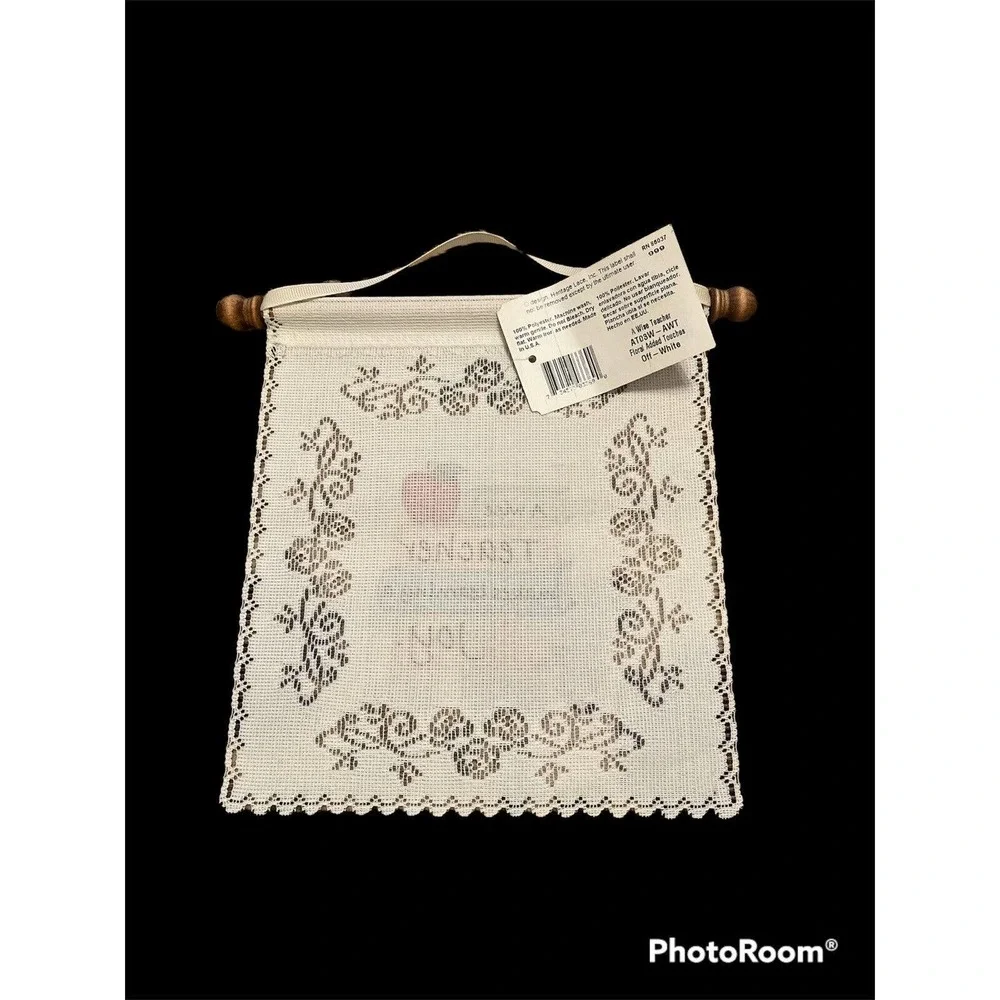 NWT Heritage Lace A Wise Teacher Wall Hanging